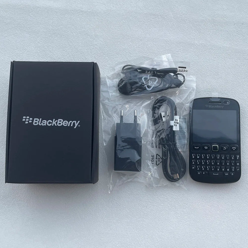 Blackberry 9720 GSM 3G Mobile Cell Phone 2.8" 5MP WiFi Original Unlocked Smartphone QWERTY Keyboard Cellphone Made on 2013 Year