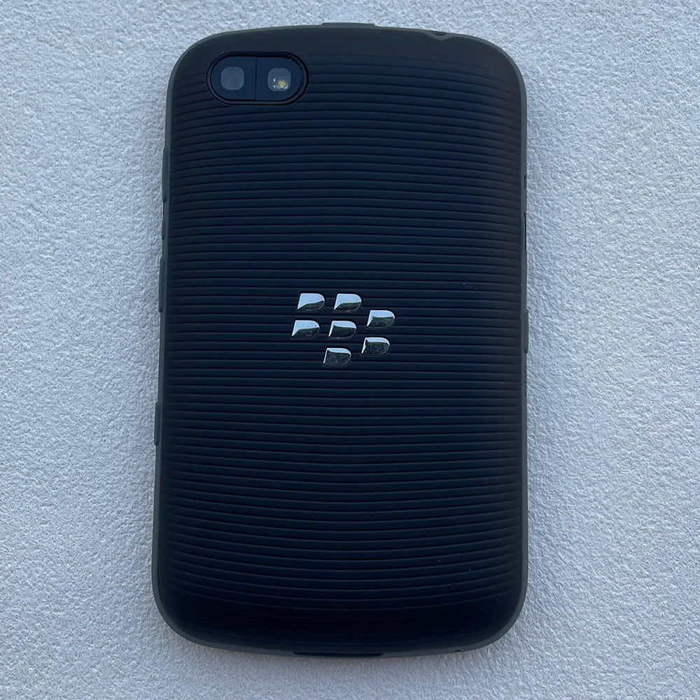 Blackberry 9720 GSM 3G Mobile Cell Phone 2.8" 5MP WiFi Original Unlocked Smartphone QWERTY Keyboard Cellphone Made on 2013 Year
