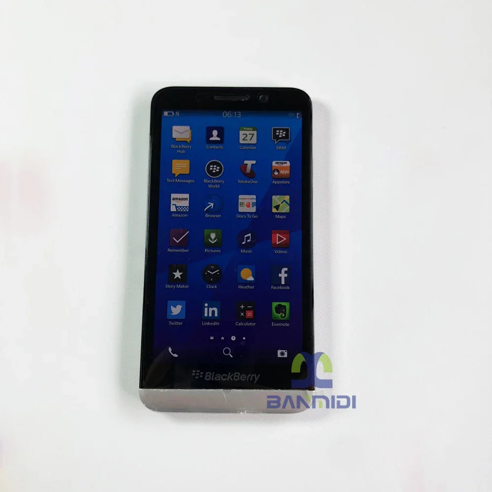 Original Unlocked BlackBerry Z30 Mobile Cell Phone Dual core 4G LTE WiFi 8MP Camera 5" AMOLED 16GB ROM BlackBerry OS Smartphone