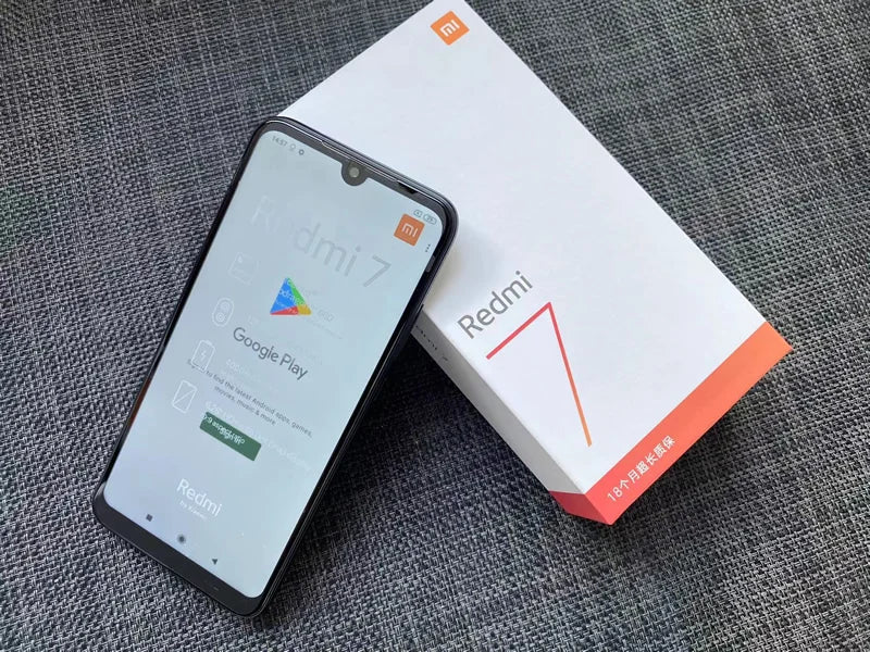 Original Xiaomi Redmi 7 4GB 64GB 6.81'' Mobile Phone