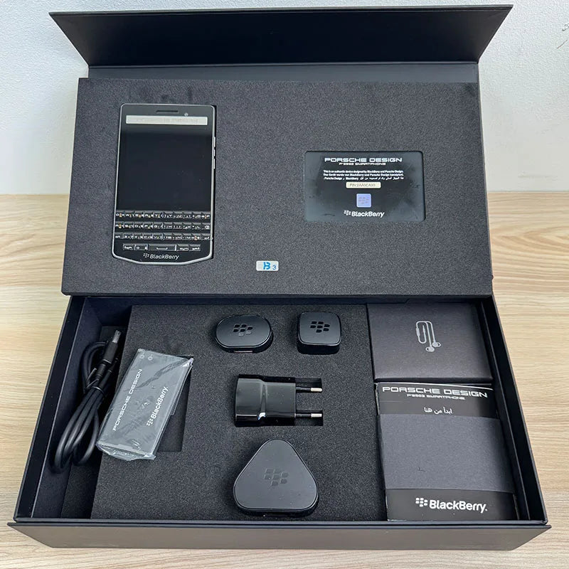 BlackBerry Original P'9983 Cellphone 64GB 2GB RAM 8MP Camera Arabic Keyboard Unlocked Phone Bluetooth Supported