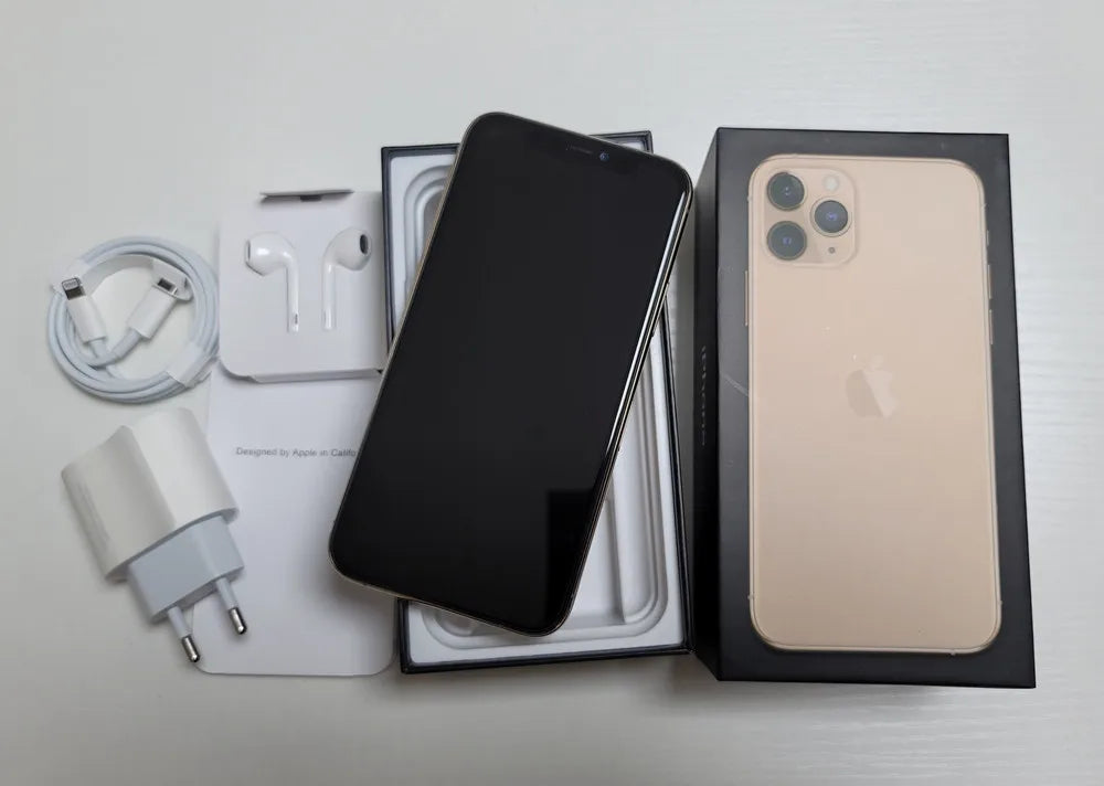 Apple iPhone 11 Pro Max ProMax 64GB 256GB 6.5" Genuine Super Retina XDR OLED Face ID A13 Bion 4G 98% New Phone 20W Fast Charger