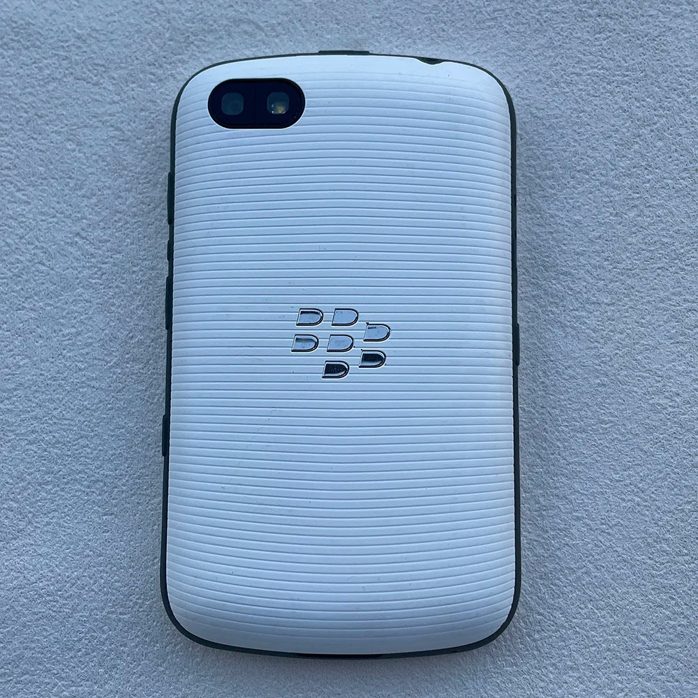 Blackberry 9720 GSM 3G Mobile Cell Phone 2.8" 5MP WiFi Original Unlocked Smartphone QWERTY Keyboard Cellphone Made on 2013 Year